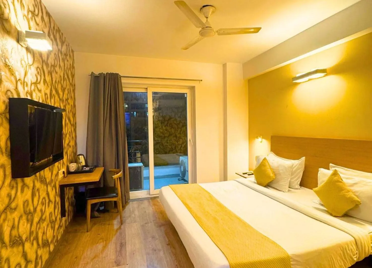 One Hotel-Golf Course Road Gurgaon 4*,  India