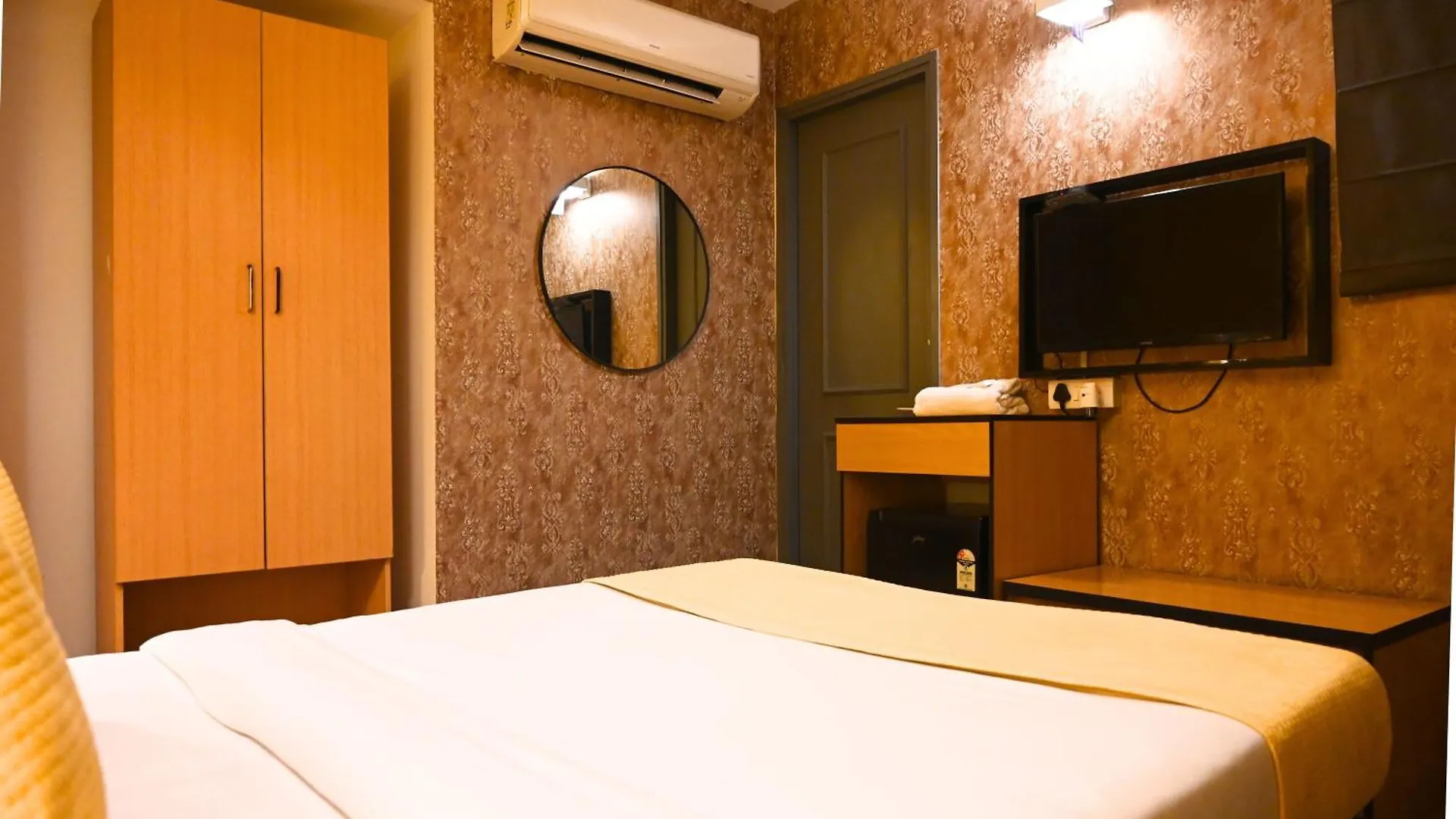 One Hotel-Golf Course Road Gurgaon Hotel